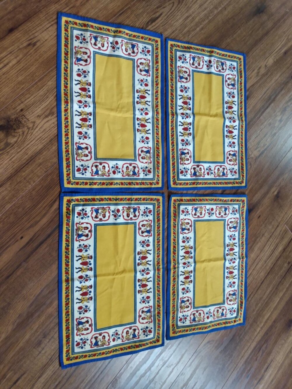 Vintage Scandinavian Folk Art Placemats Set of 4 People Berries Wine